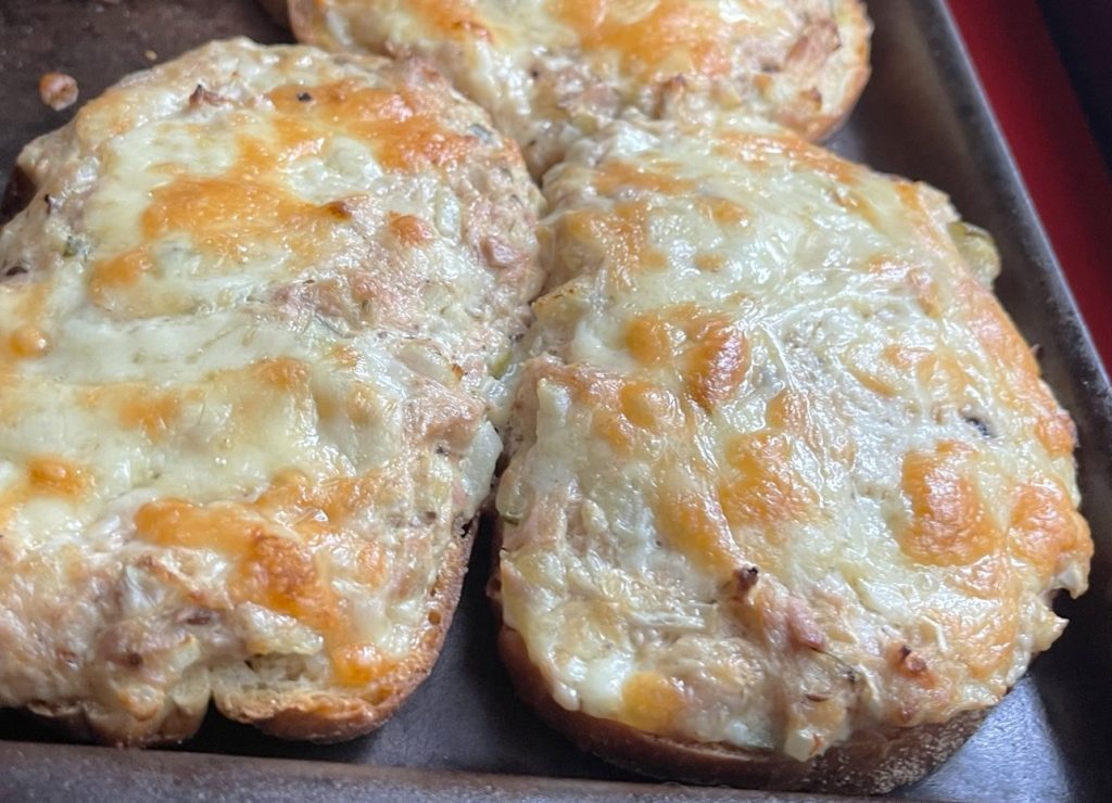 Tuna melt